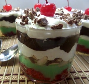 Easy Spumoni Pudding Dessert - Italian Spumoni Pudding - National Spumoni Day - craftycookingmama.com