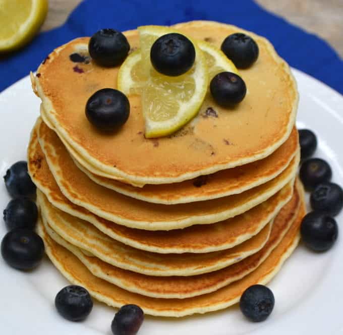 Blueberry & Lemon Olive Oil Pancakes made with Pomora Olive Oil | www.craftycookingmama.com